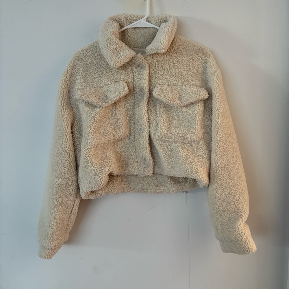 l space cream teddy sherpa button up collared pocket cropped jacket🤍